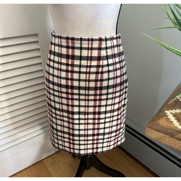 Ann Taylor Dresses & Skirts - Vintage Ann Taylor Skirt Womens 8 Cream Red Plaid Mini Retro Y2K Preppy Office